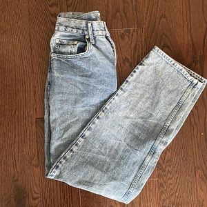High-rise Baggy Jeans (US 28)